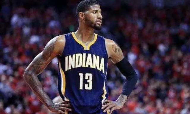 一边用内容 一边用内容